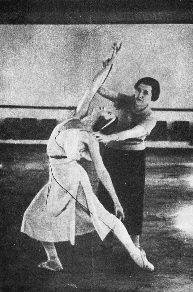 Vaganova Ballet Positions